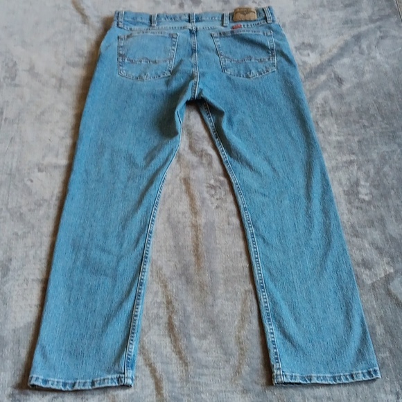 Wrangler Blue Jeans, Slim Straight Men's 36 X 32 Denim - Picture 8 of 9